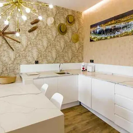 Apartamento Frente Mar En La Carihuela * 托雷莫利诺斯