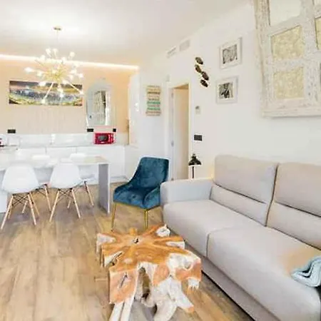 Apartamento Frente Mar En La Carihuela *
