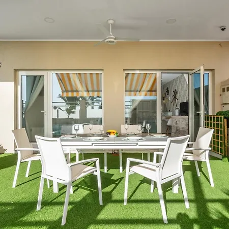 Apartamento Frente Mar En La Carihuela *